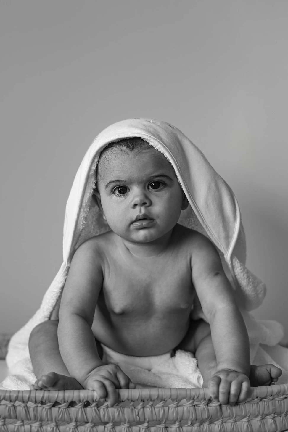 Retrato da família e criança no batizado (2)