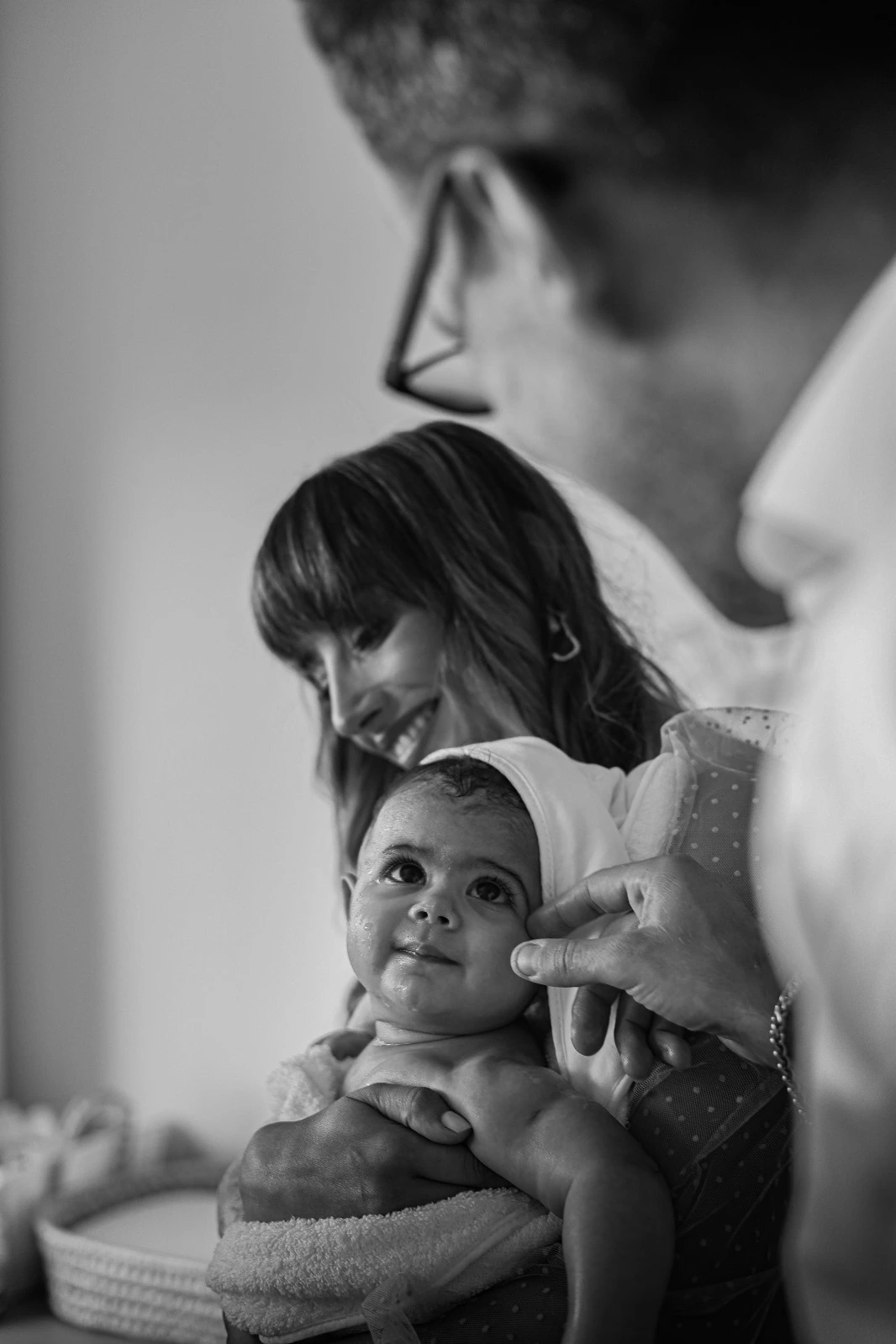 Detalhe de vela e elementos cerimoniais do batizado (3)